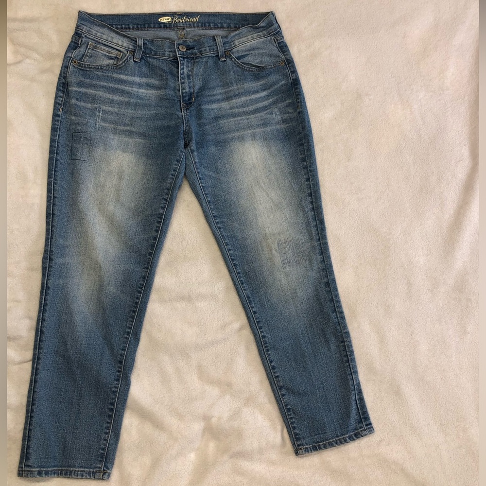 Old Navy GUC Medium Wash Denim The LE Boyfriend Cropped Jeans size 12 - Picture 2 of 9